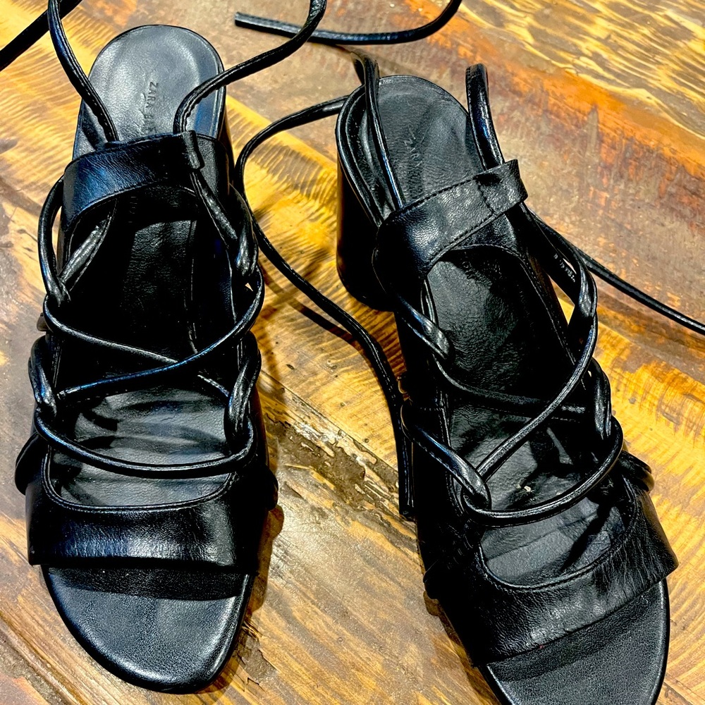 Italian Leather Lace Tie Heels